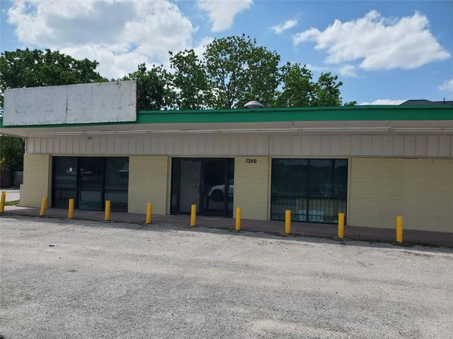 7260 Scott Street, Houston, TX 77021