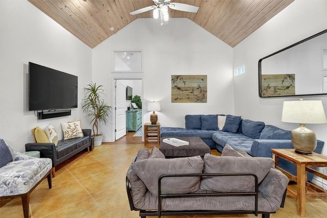 2212 State Highway 361 218, Port Aransas, TX 78373