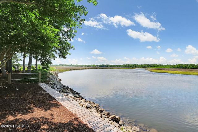 1533 Turnberry Lane SE, Bolivia, NC 28422