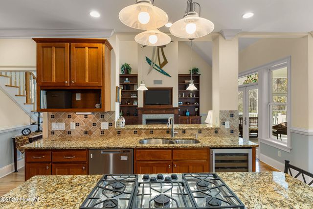 1533 Turnberry Lane SE, Bolivia, NC 28422