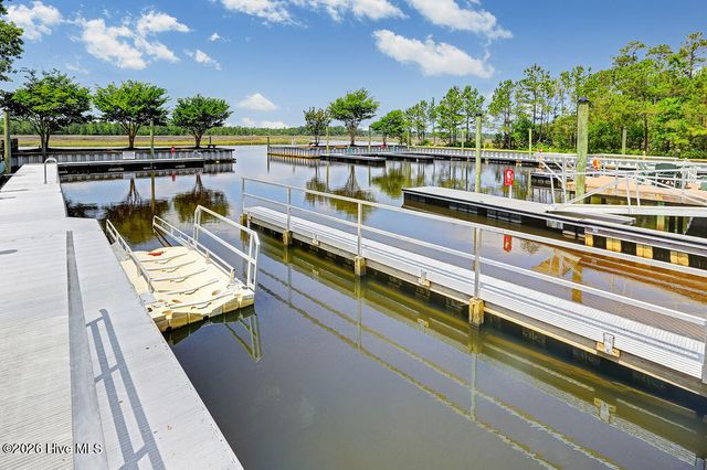 1533 Turnberry Lane SE, Bolivia, NC 28422