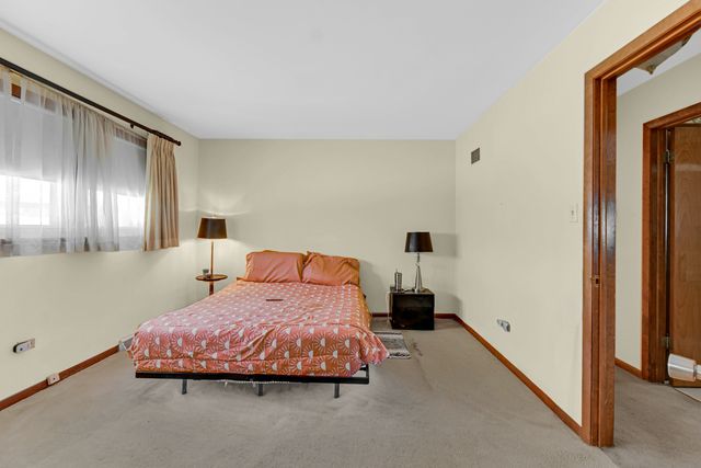 1161 E 171st Court, South Holland, IL 60473