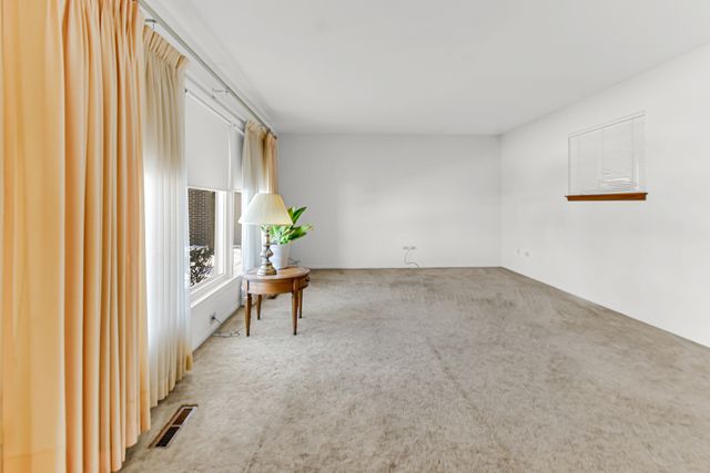 1161 E 171st Court, South Holland, IL 60473