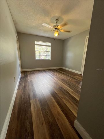 11940 SKYLAKE PLACE 11940-A, Temple Terrace, FL 33617