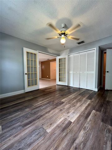11940 SKYLAKE PLACE 11940-A, Temple Terrace, FL 33617