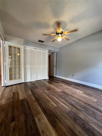 11940 SKYLAKE PLACE 11940-A, Temple Terrace, FL 33617