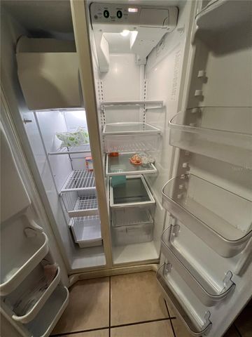 11940 SKYLAKE PLACE 11940-A, Temple Terrace, FL 33617