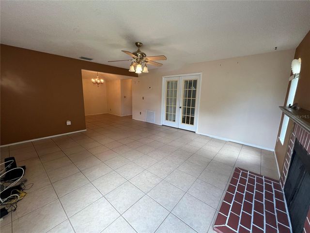 11940 SKYLAKE PLACE 11940-A, Temple Terrace, FL 33617