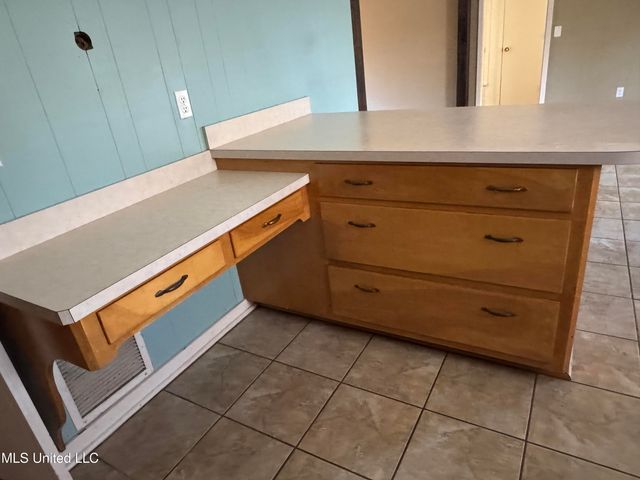 235 Pimlico Place, Jackson, MS 39211