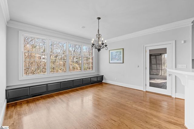 25 Club Forest Lane, Greenville, SC 29605