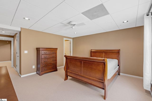 25 Club Forest Lane, Greenville, SC 29605