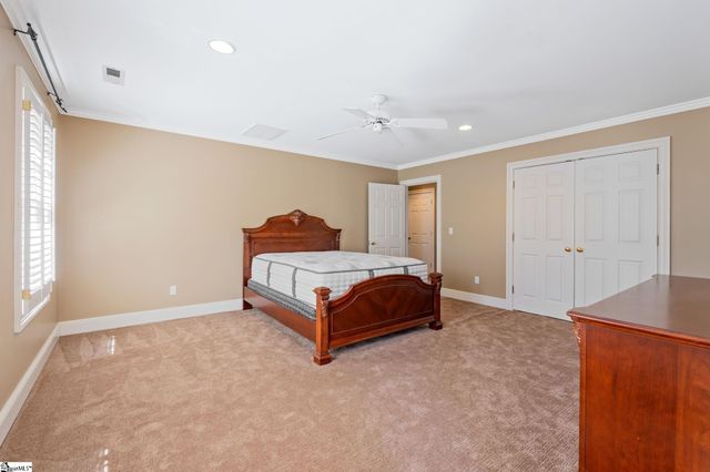 25 Club Forest Lane, Greenville, SC 29605