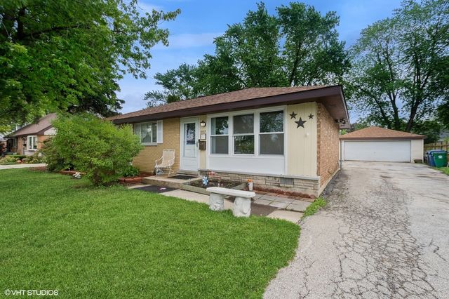 8937 Fairlane Drive, Bridgeview, IL 60455