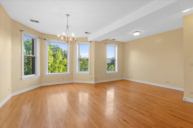 2254 W Adams Street 3, Chicago, IL 60610