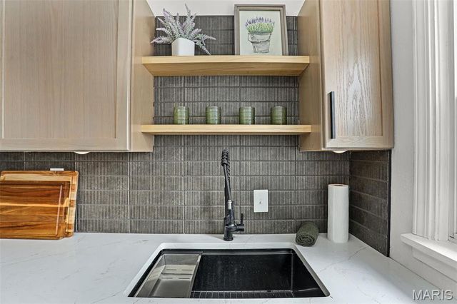 1808 N 15th Street, Swansea, IL 62226