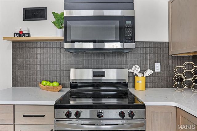 1808 N 15th Street, Swansea, IL 62226