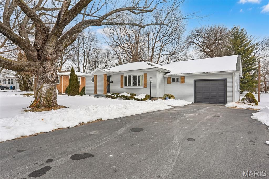 1808 N 15th Street, Swansea, IL 62226