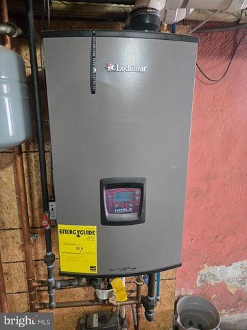 1900 3RD AVE, Pottsville, PA 17901