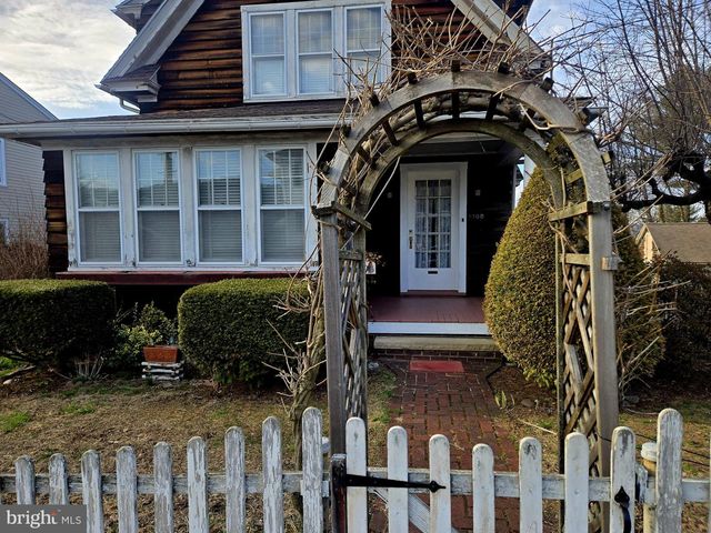 1900 3RD AVE, Pottsville, PA 17901