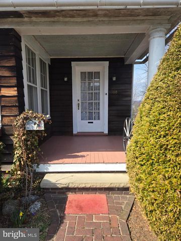 1900 3RD AVE, Pottsville, PA 17901