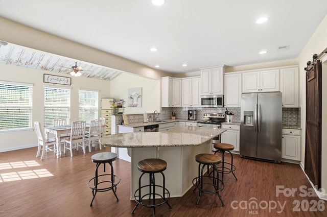 1757 Felts Parkway, Fort Mill, SC 29715