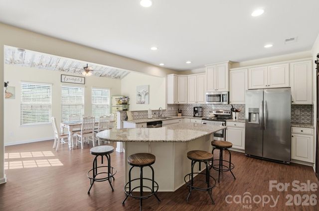 1757 Felts Parkway, Fort Mill, SC 29715