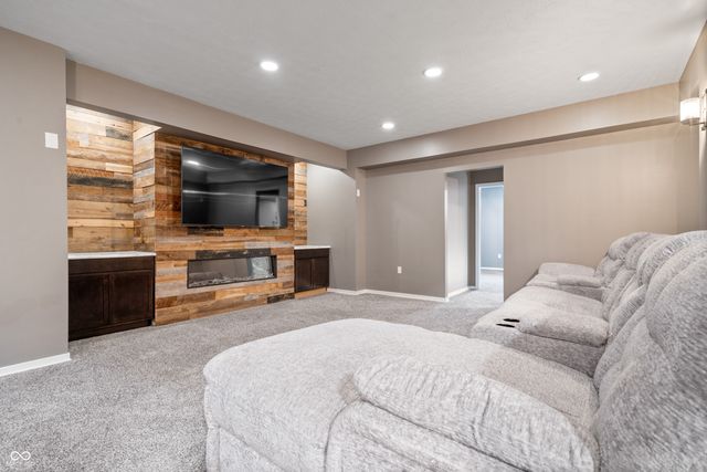 2131 Foxglove Drive, Plainfield, IN 46168