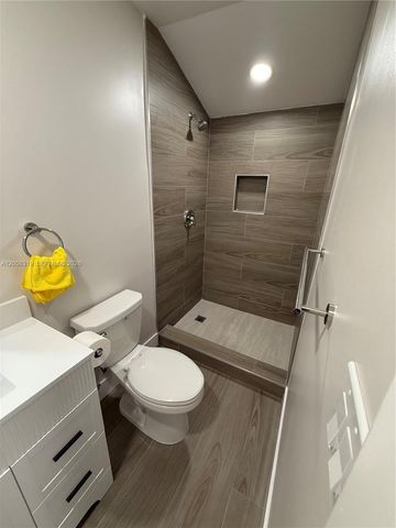 771 E 35th Street 0, Hialeah, FL 33013