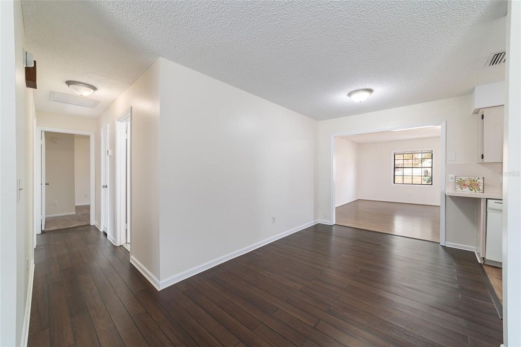 Image 15 of property listing at 2971 NE 35TH PLACE, Ocala, FL 34479