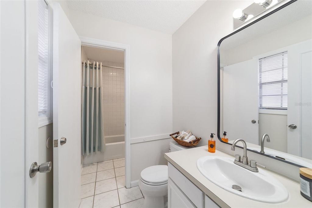 Image 31 of property listing at 2971 NE 35TH PLACE, Ocala, FL 34479