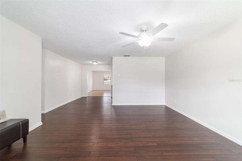 Image 9 of property listing at 2971 NE 35TH PLACE, Ocala, FL 34479