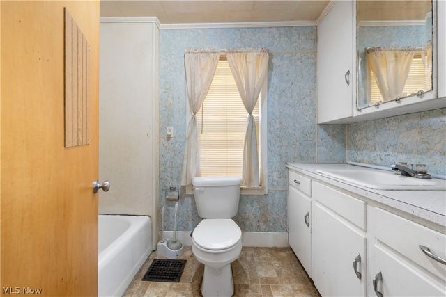 18029 Jericho Road, Dalton, OH 44618