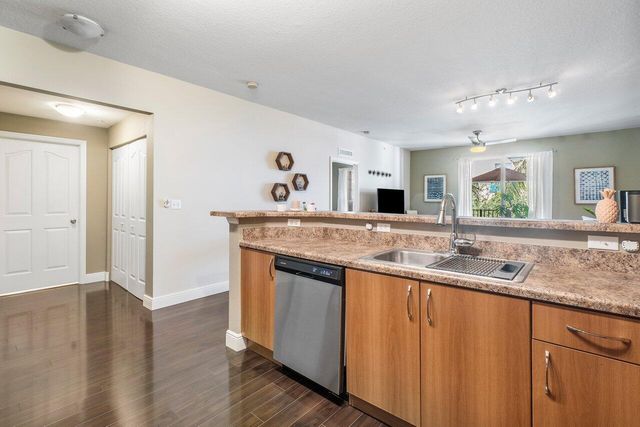 255 NE 3rd Avenue 2410, Delray Beach, FL 33444