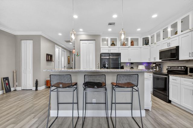 280 Reigle Avenue, Delray Beach, FL 33444