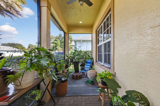 280 Reigle Avenue, Delray Beach, FL 33444