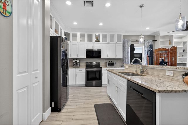 280 Reigle Avenue, Delray Beach, FL 33444