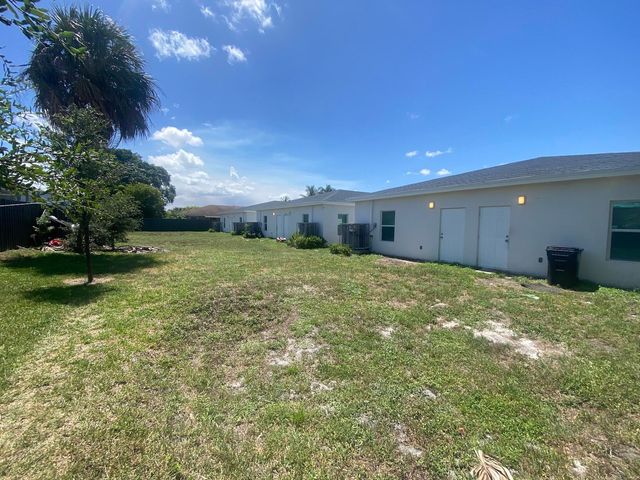2594 NW 20TH Street B, Fort Lauderdale, FL 33311