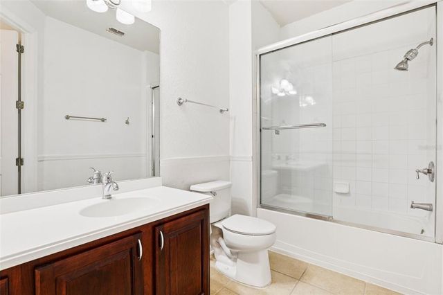 3356 ROBERT TRENT JONES DRIVE 20406, Orlando, FL 32835