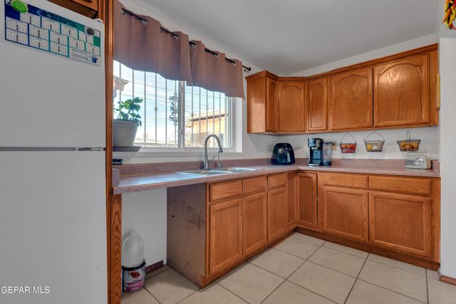 5511 RAYMOND TELLES Drive, El Paso, TX 79924