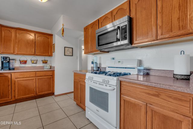 5511 RAYMOND TELLES Drive, El Paso, TX 79924