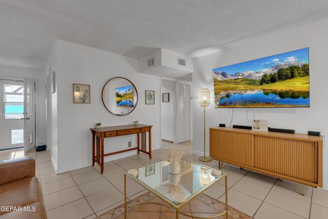 5511 RAYMOND TELLES Drive, El Paso, TX 79924