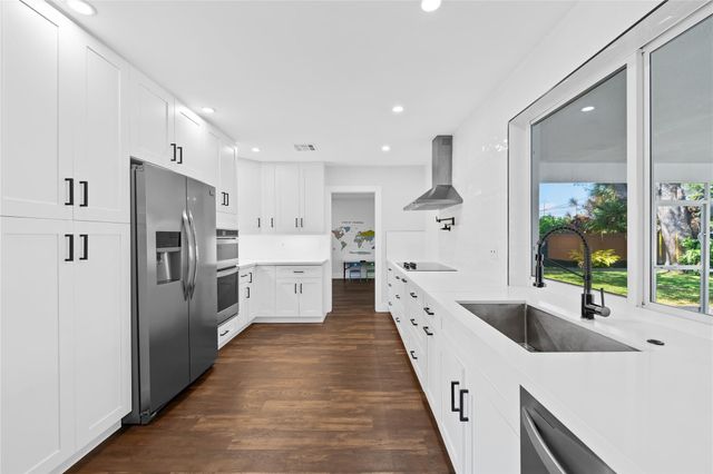 4003 Lincoln Street, Hollywood, FL 33021