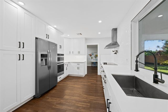 4003 Lincoln Street, Hollywood, FL 33021