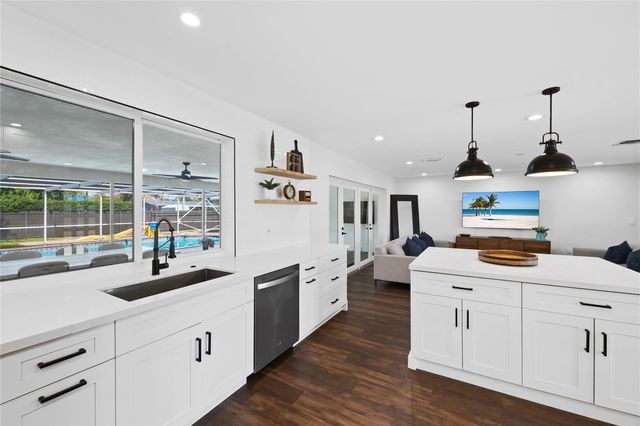 4003 Lincoln Street, Hollywood, FL 33021