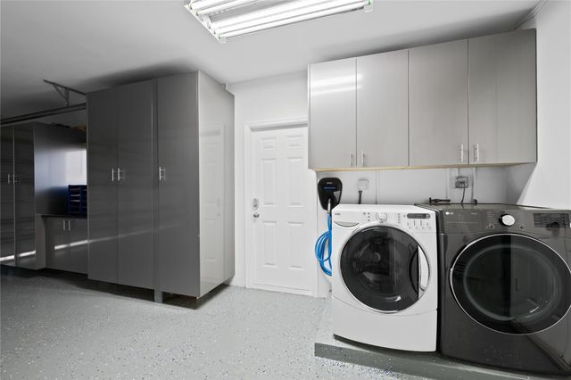 4003 Lincoln Street, Hollywood, FL 33021