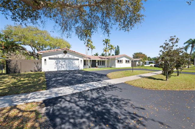 4003 Lincoln Street, Hollywood, FL 33021