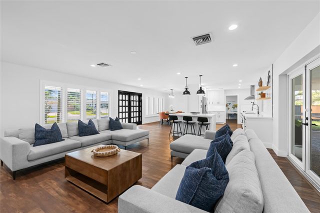 4003 Lincoln Street, Hollywood, FL 33021