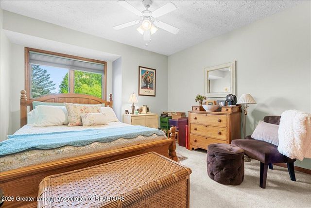 2550 Graduate Way, Holt, MI 48842