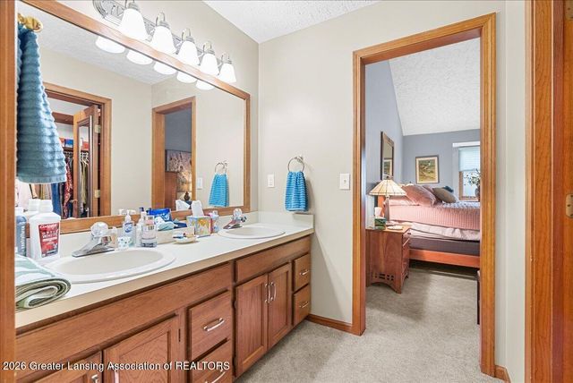 2550 Graduate Way, Holt, MI 48842