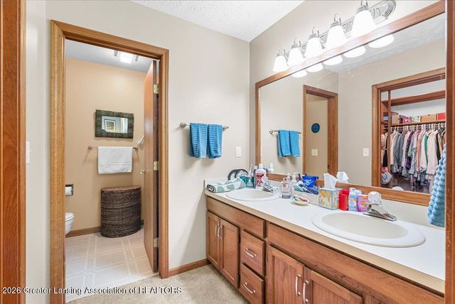 2550 Graduate Way, Holt, MI 48842